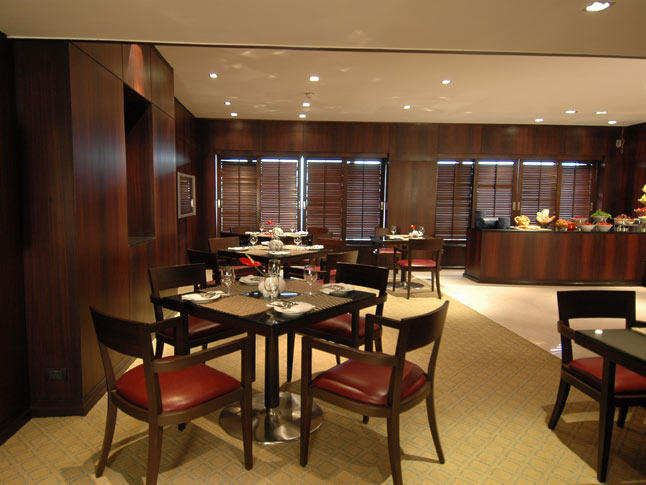 Hotel Taj Lands End, Mumbai