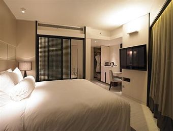 Hotel Boutique Naumi Hotel