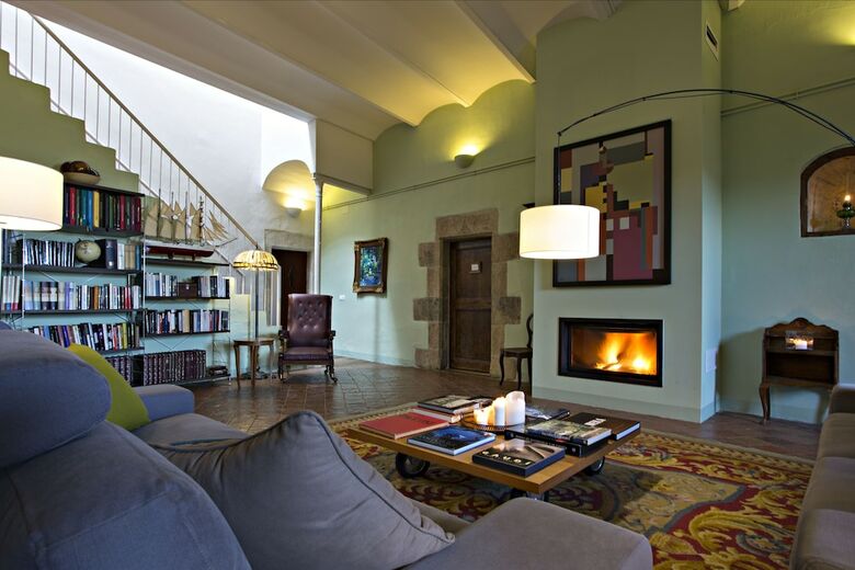 Agroturismo Enc�s D'empord� -adults Only-