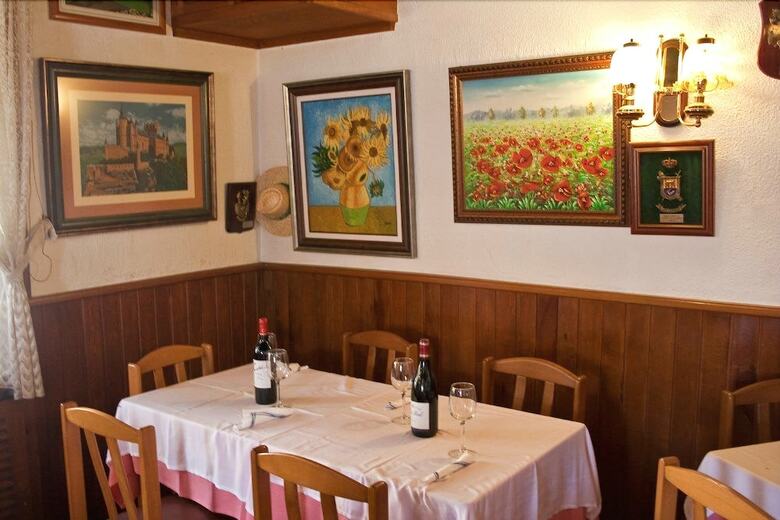 Albergue Hostal La Maya