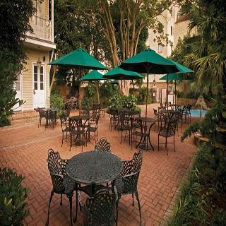 Avenue Plaza Hotel