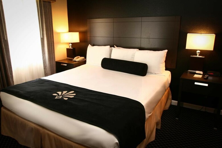 Hotel Alexis Park Resort