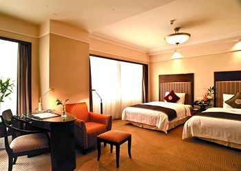 Hotel Howard Johnson Ginwa Plaza
