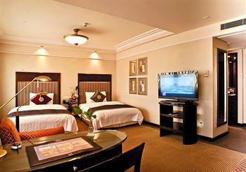 Hotel Howard Johnson Ginwa Plaza