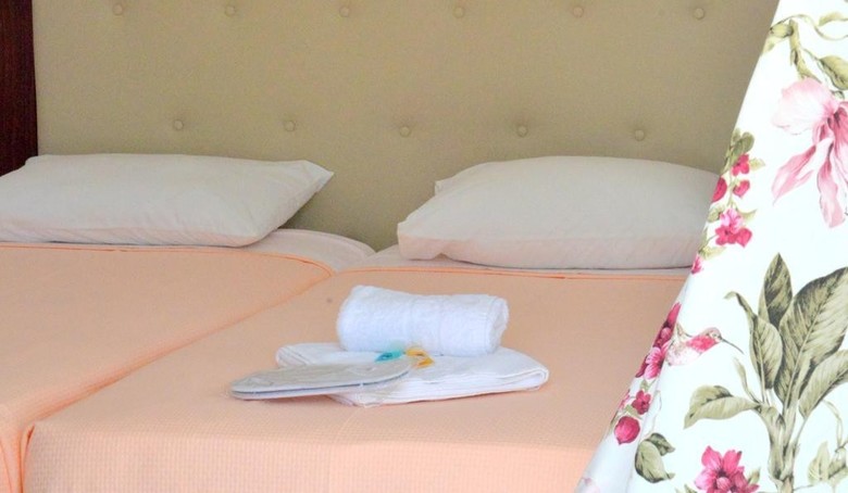 Hotel Glaronisia