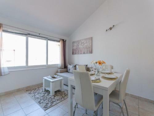 Apartments Tomy & Domy