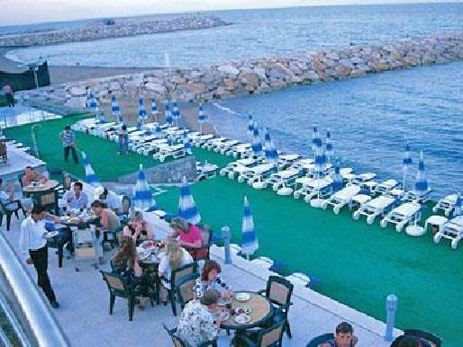 Hotel La Perla Resort