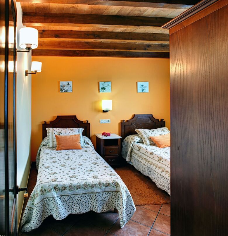 Agroturismo Apartamentos Rurales La Torre