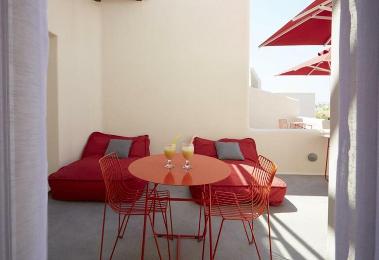 Art Hotel Santorini