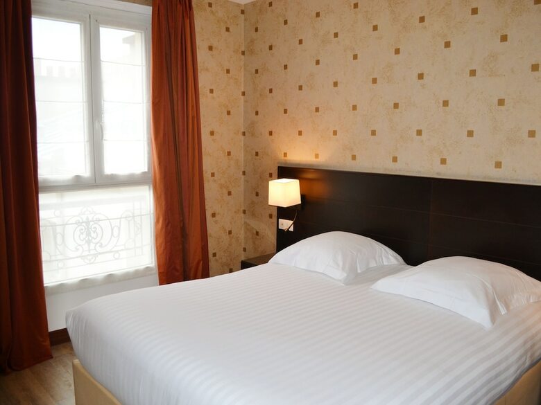 Hotel H�tel De L'exposition Tour Eiffel