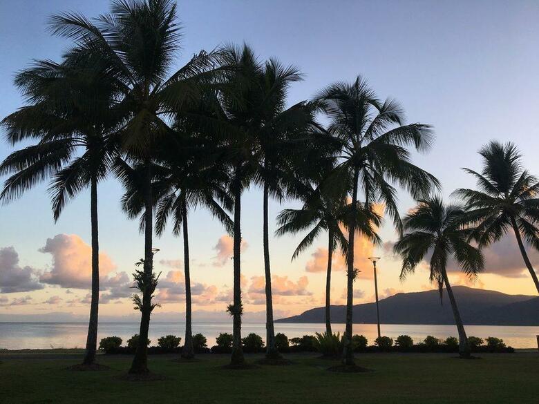Mercure Hotel Harbourside Cairns