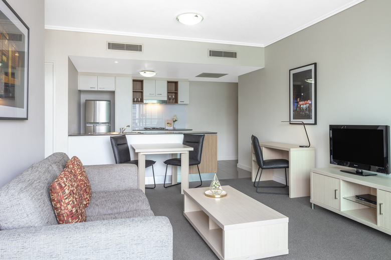 Hotel Oaks Charlotte Towers