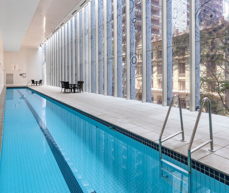 Hotel Oaks Charlotte Towers