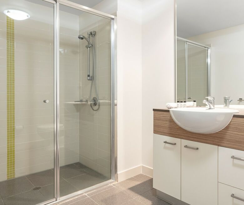 Hotel Oaks Charlotte Towers