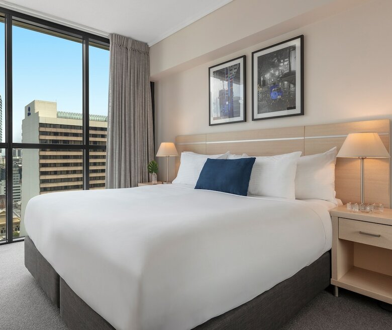 Hotel Oaks Charlotte Towers