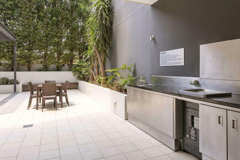 Hotel Oaks Charlotte Towers