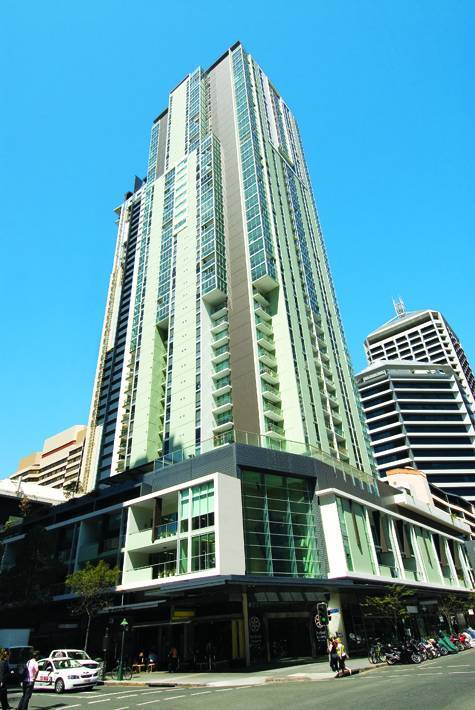 Hotel Oaks Festival Towers