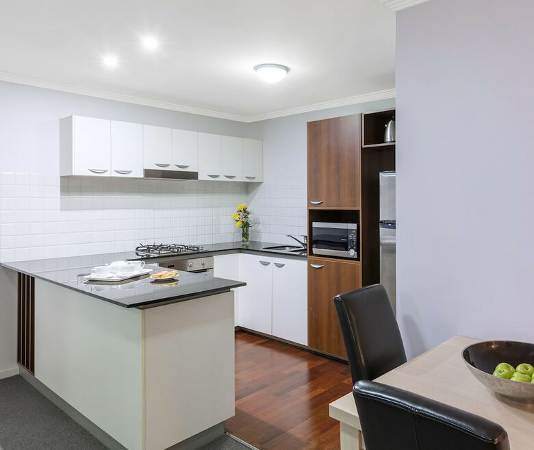 Hotel Oaks Lexicon Apartments