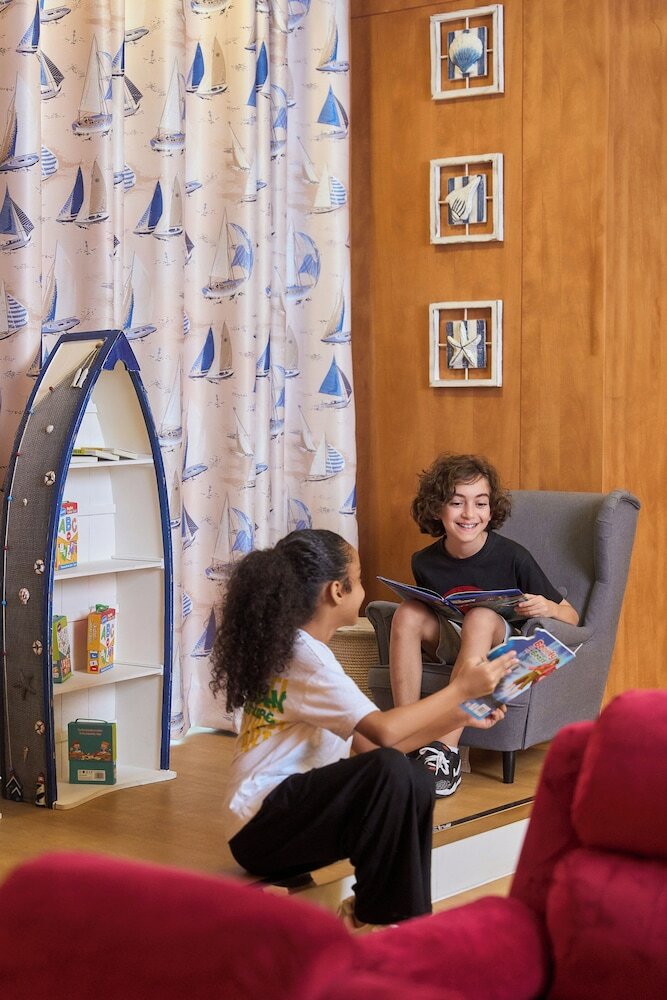 Golden Sands Hotel Apartments