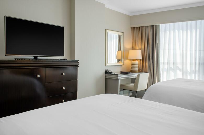 Hotel Wyndham Riverfront