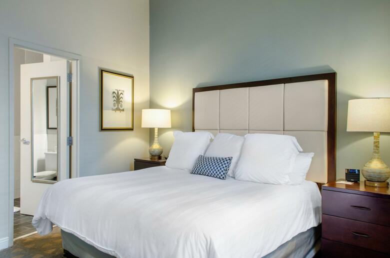 Hotel Wyndham Riverfront
