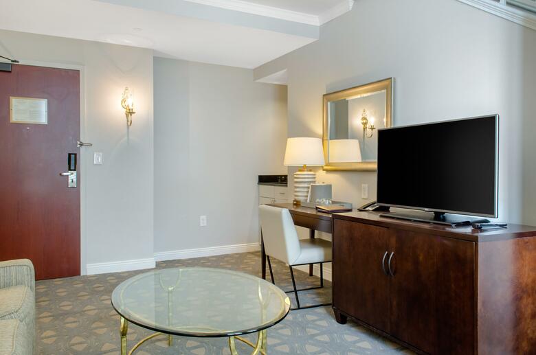 Hotel Wyndham Riverfront