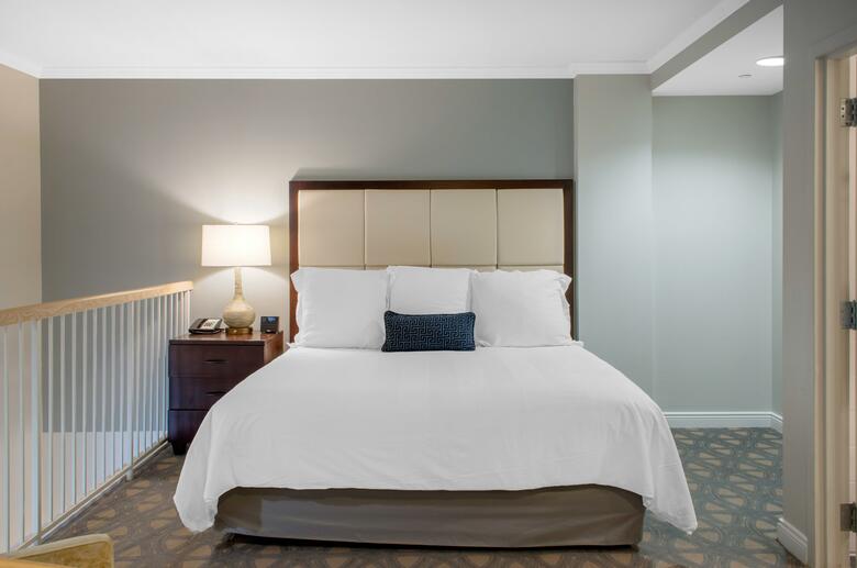 Hotel Wyndham Riverfront