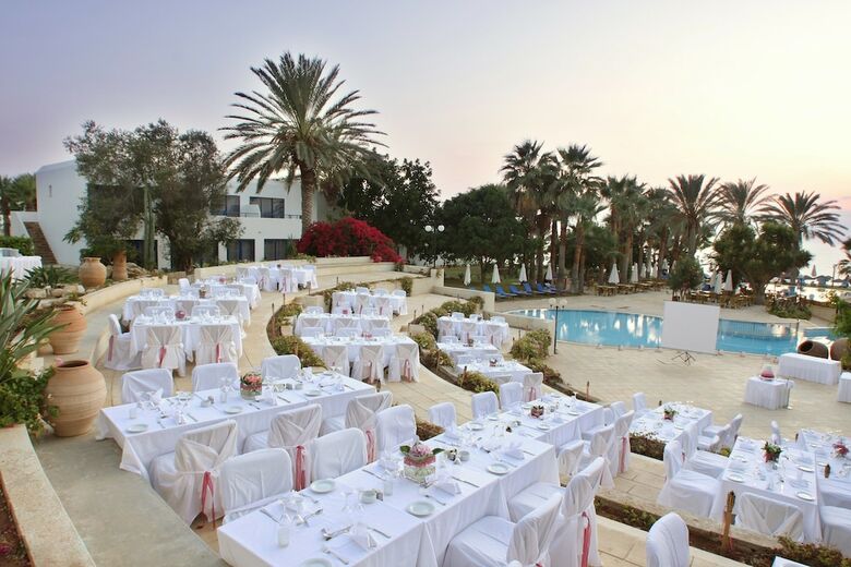 Hotel Azia Resort & Spa