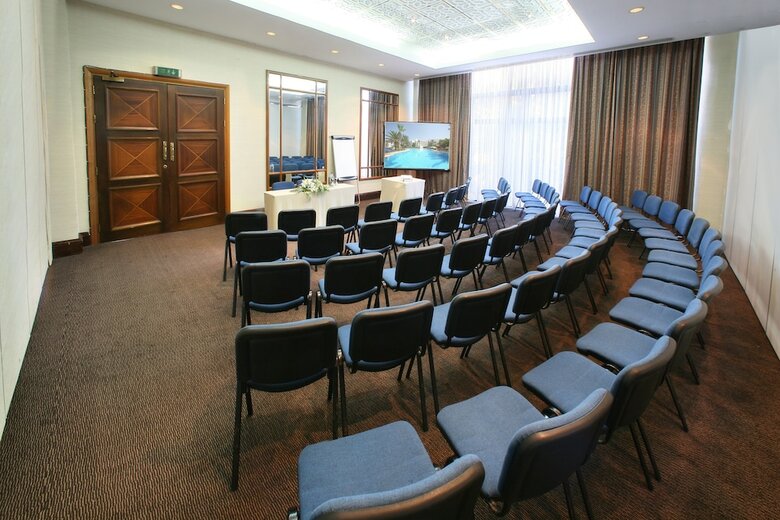 Hotel Azia Resort & Spa