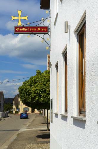Posada Gasthof Zum Kreuz