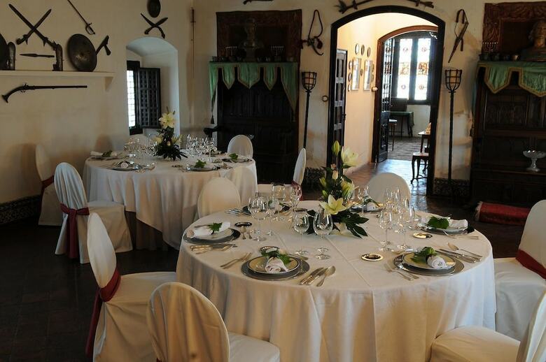Hotel Castell De Riudabella