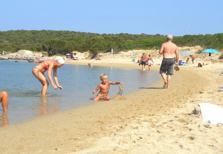 Apartamentos Villaggio Baia De Bahas � Suites