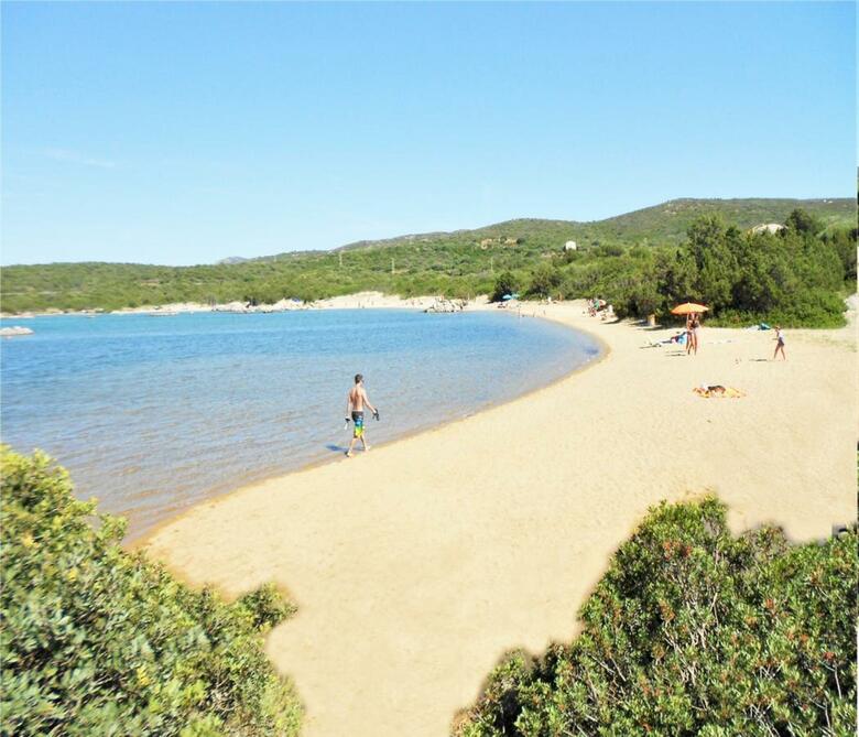 Apartamentos Villaggio Baia De Bahas � Suites