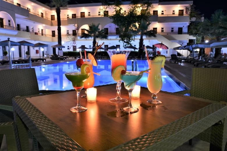 Hotel Euroxenia Marathon