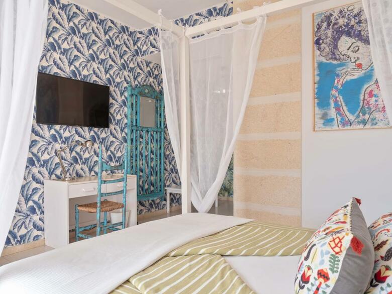 Bella Colina Vintage Hotel 1953