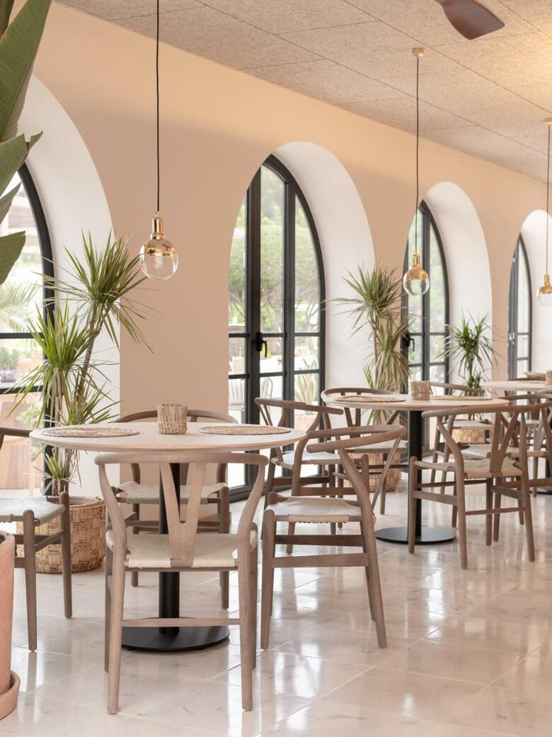 Bella Colina Vintage Hotel 1953