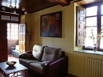 Apartamentos El Balcon De Muniellos