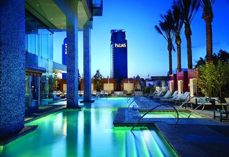 Palms Place Hotel And Spa