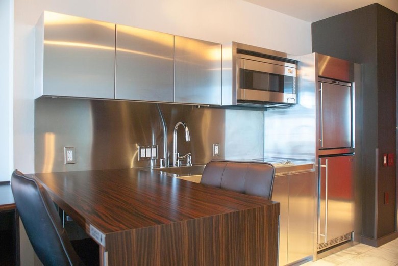 Palms Place Hotel And Spa