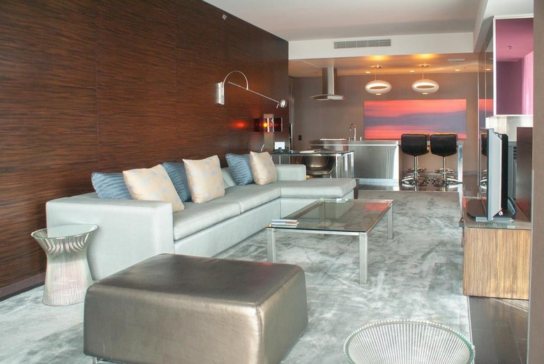 Palms Place Hotel And Spa