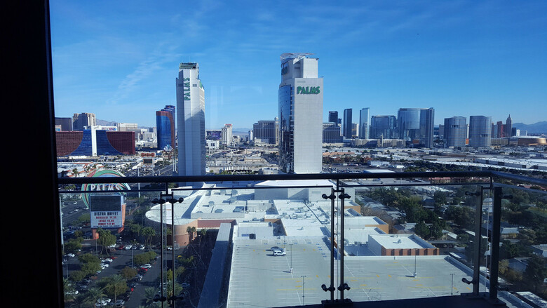 Palms Place Hotel And Spa