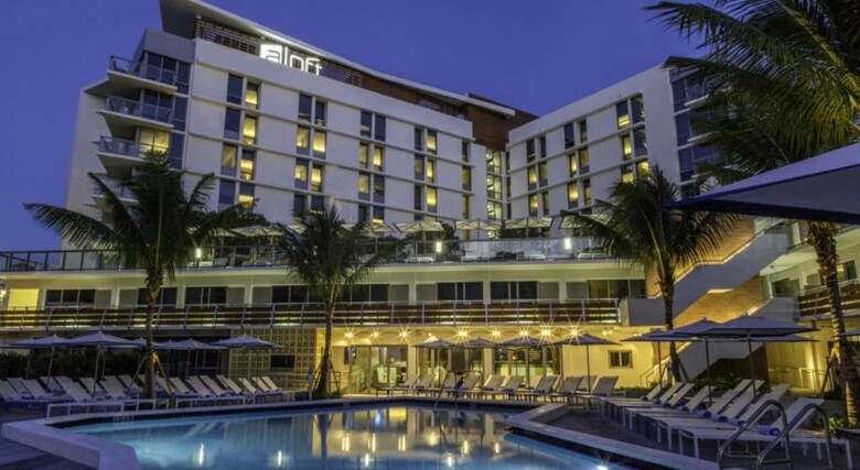 Hotel Aloft South Beach