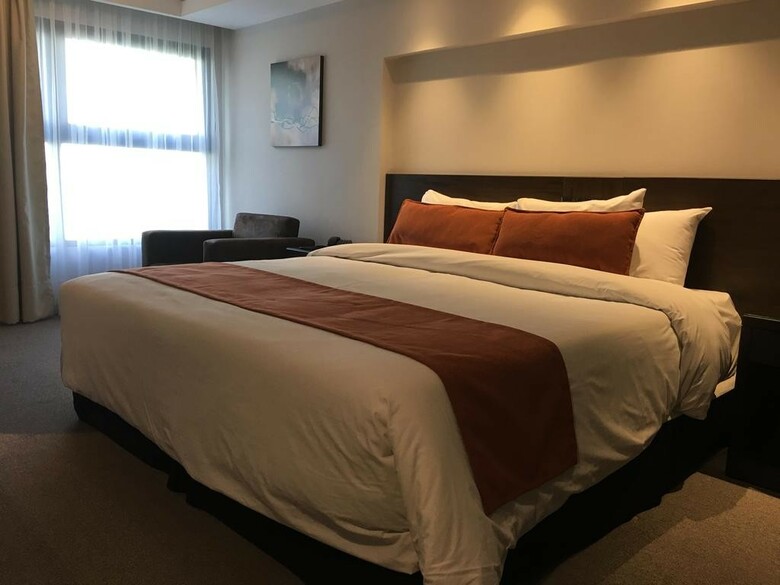 Hotel Crystal Tower