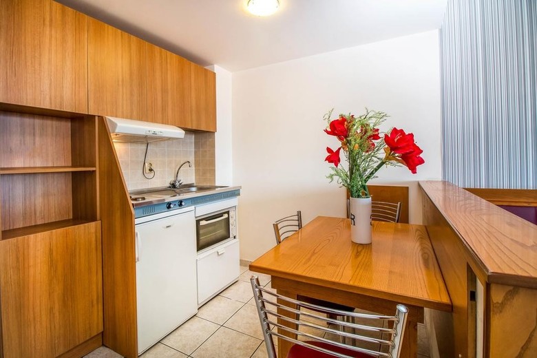 Hotel Continental Apartments