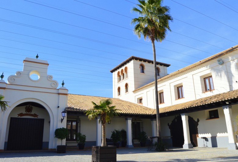 Hotel Hacienda Montija