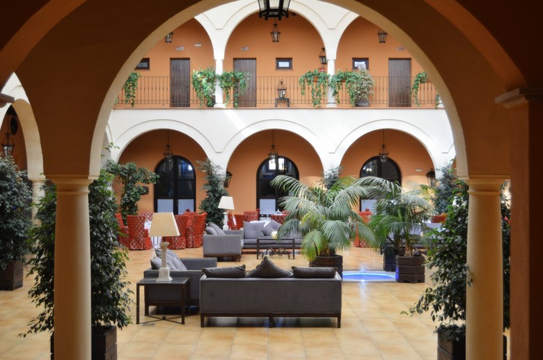 Hotel Hacienda Montija