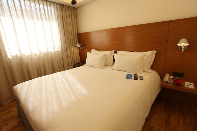 Hotel Jm Suites