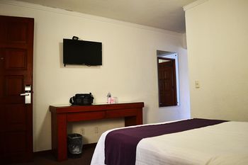 Campestre Inn Hotel & Residencias