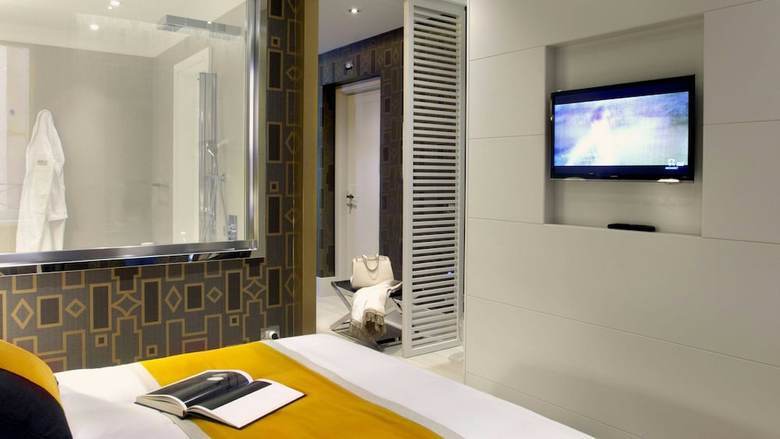 Mood 44 Hotel
