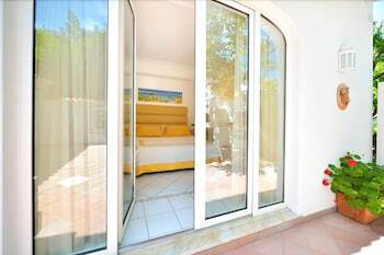 Bed & Breakfast Villa Marinella